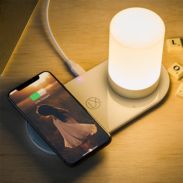 Bedside LED Lamp With Wireless Charger - LXORY